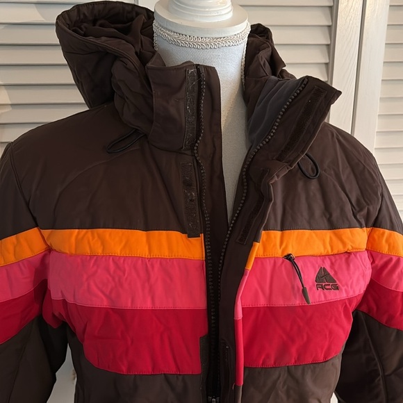 Nike ACG StormFit Ski Coat Women’s Retro Parka  Brown Orange Pink Red Size M - Picture 4 of 16